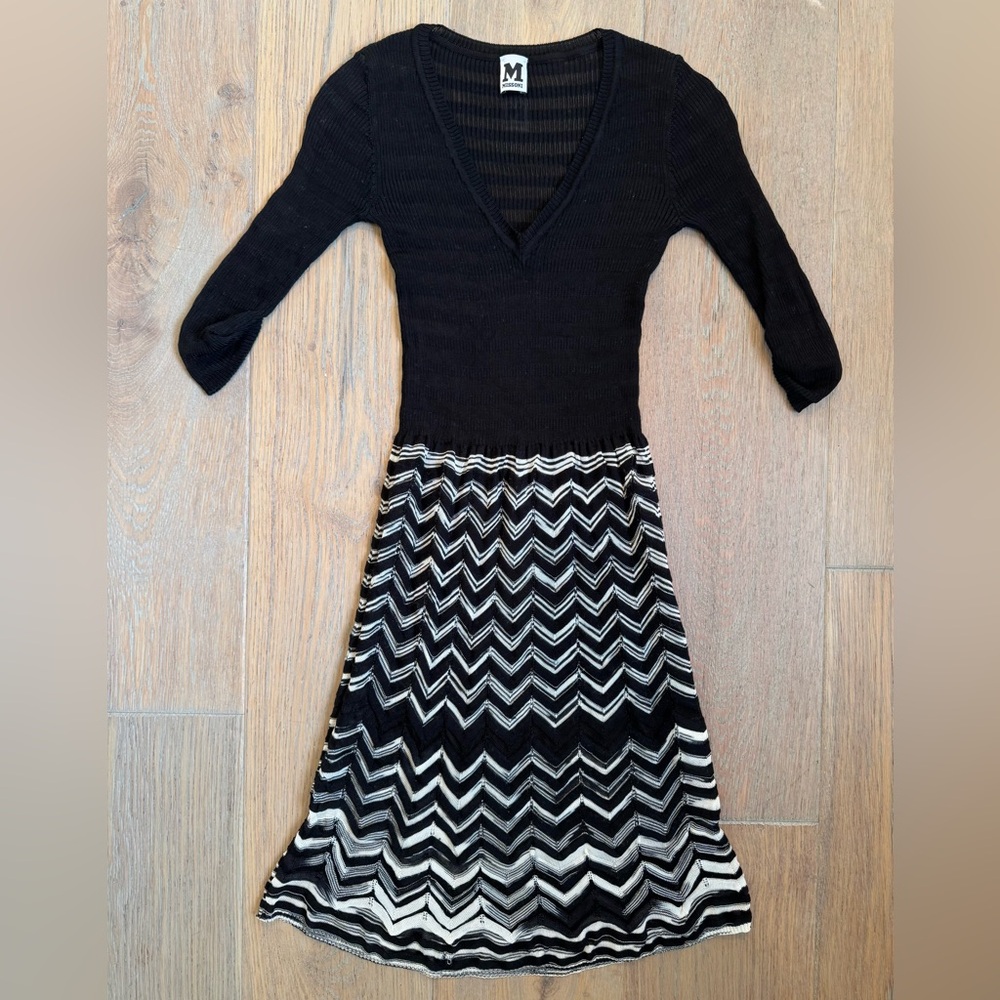 Missoni Women’s Black & White V-Neck 3/4 Sleeve Knee Length Dress Size 2